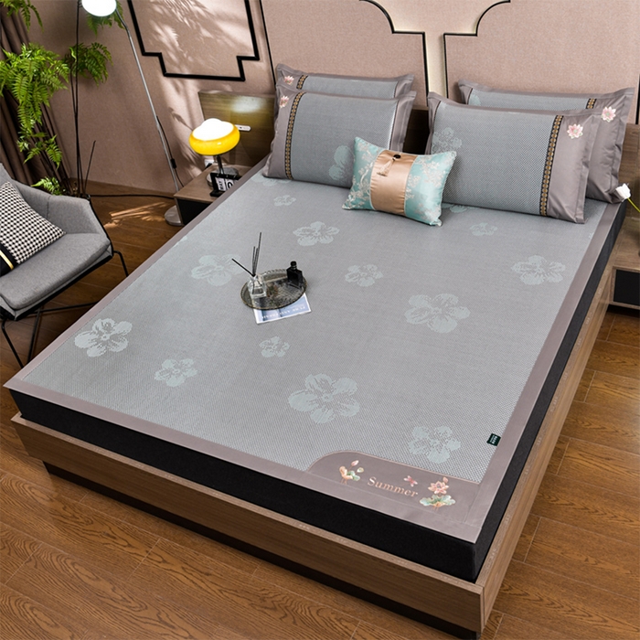 91家纺网 家纺一手货源 找家纺 娜朵家纺 2026新款荷塘月色冰藤双面席-床席款 荷塘月色提花绿