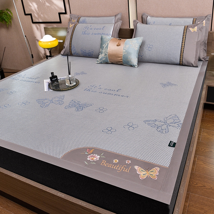 91家纺网 家纺一手货源 找家纺 娜朵家纺 2026新款荷塘月色冰藤双面席-床席款 蝴蝶提花床席提花蓝灰