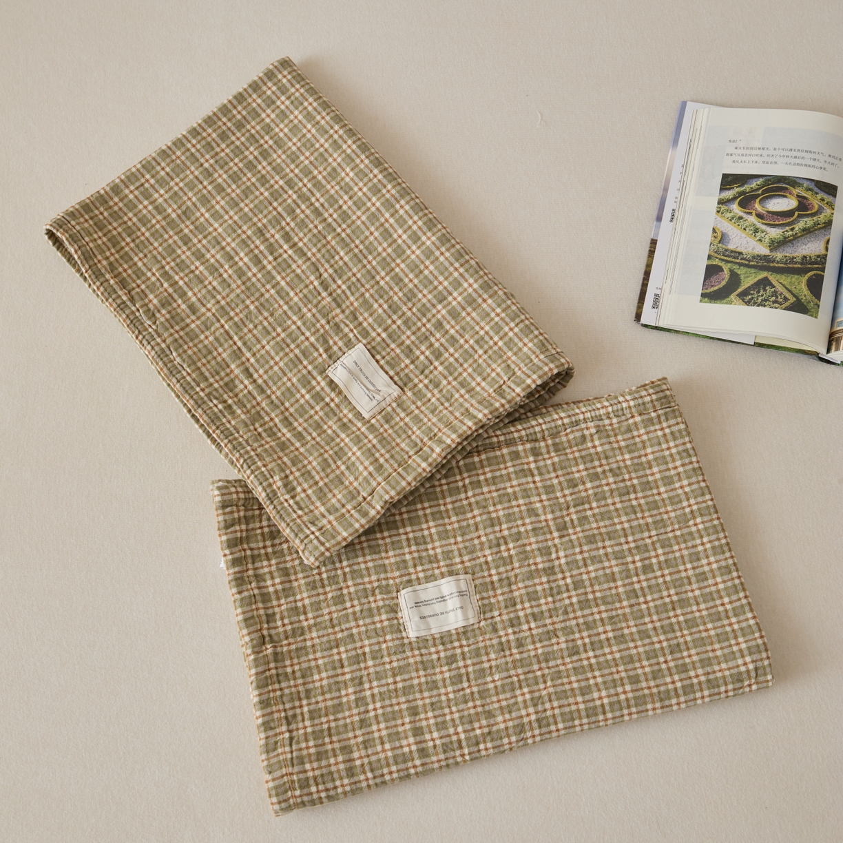 91家纺网 家纺一手货源 找家纺 百寐 2026年3月全棉A类色织枕巾52*75条纹格子美拉德色系纯棉吸汗枕巾 色织-米格