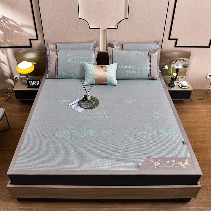 91家纺网 家纺一手货源 找家纺 娜朵家纺 2026新款荷塘月色冰藤双面席-床席款 蝴蝶提花床席提花绿