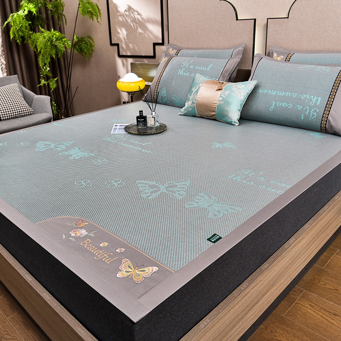 91家纺网 家纺一手货源 找家纺 娜朵家纺 2026新款荷塘月色冰藤双面席-床席款 蝴蝶提花床席提花绿