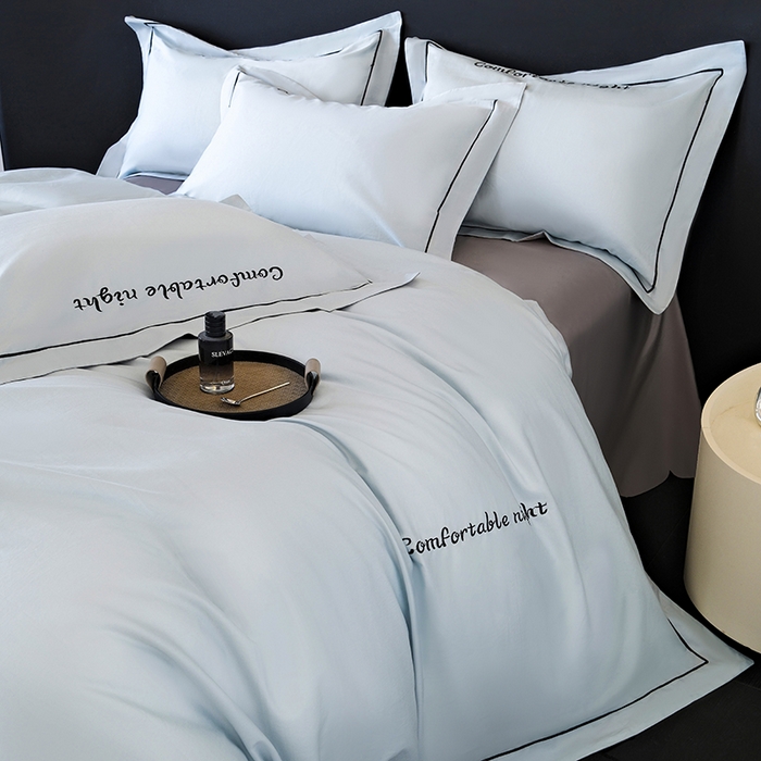 91家纺网 家纺一手货源 找家纺 女子家纺 2026新款A类全棉长绒棉双拼四件套刺绣轻奢床上用品-原素 天空兰+浅灰