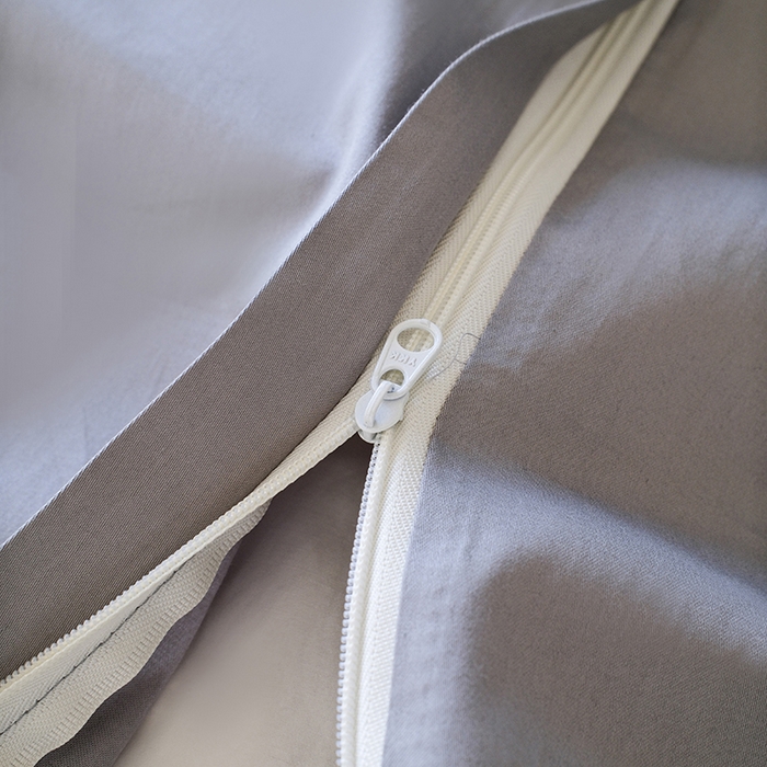 91家纺网 家纺一手货源 找家纺 女子家纺 2026新款A类全棉长绒棉双拼四件套刺绣轻奢床上用品-原素 天空兰+浅灰