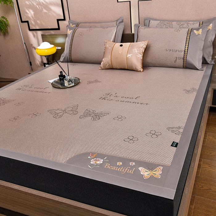 91家纺网 家纺一手货源 找家纺 娜朵家纺 2026新款荷塘月色冰藤双面席-床席款 蝴蝶提花床席提花香槟