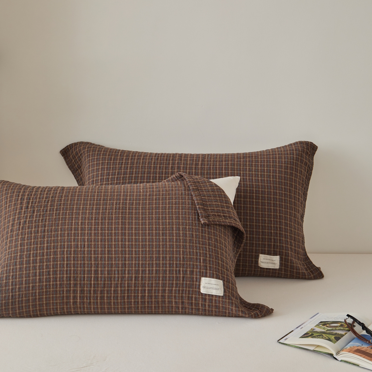 91家纺网 家纺一手货源 找家纺 百寐 2026年3月全棉A类色织枕巾52*75条纹格子美拉德色系纯棉吸汗枕巾 色织-深咖格