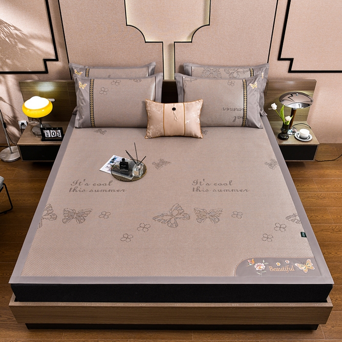 91家纺网 家纺一手货源 找家纺 娜朵家纺 2026新款荷塘月色冰藤双面席-床席款 蝴蝶提花床席提花香槟