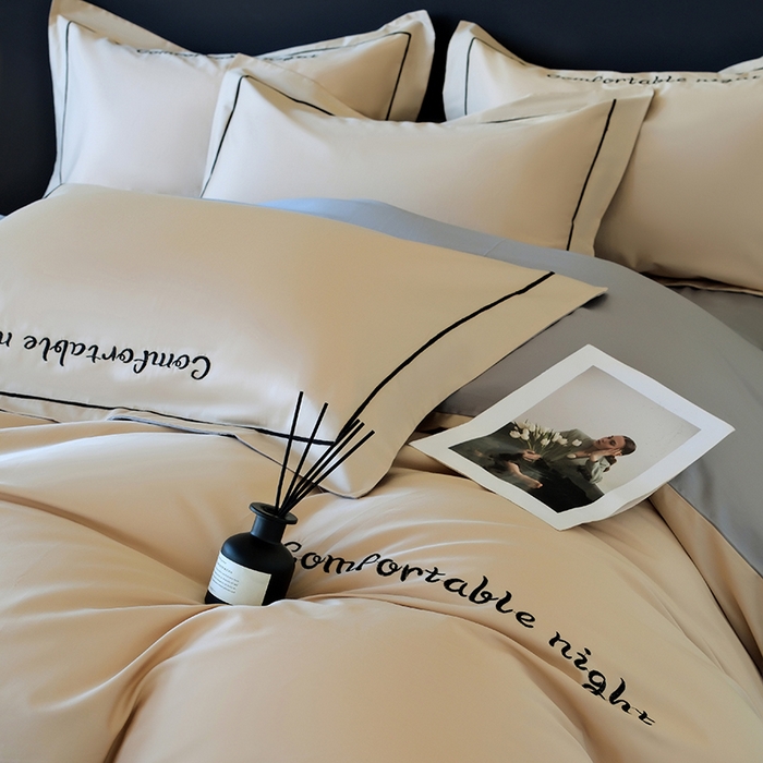 91家纺网 家纺一手货源 找家纺 女子家纺 2026新款A类全棉长绒棉双拼四件套刺绣轻奢床上用品-原素 奶茶+浅灰