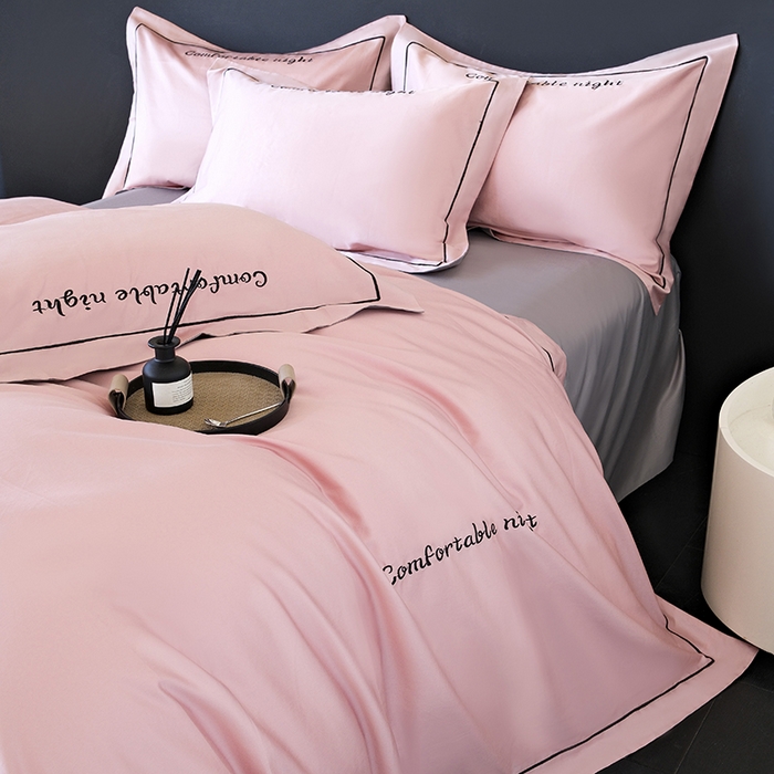 91家纺网 家纺一手货源 找家纺 女子家纺 2026新款A类全棉长绒棉双拼四件套刺绣轻奢床上用品-原素 豆沙+灰