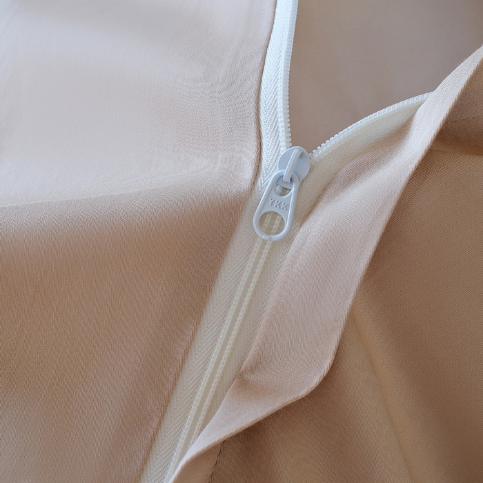 91家纺网 家纺一手货源 找家纺 女子家纺 2026新款A类全棉长绒棉双拼四件套刺绣轻奢床上用品-原素 宾利蓝