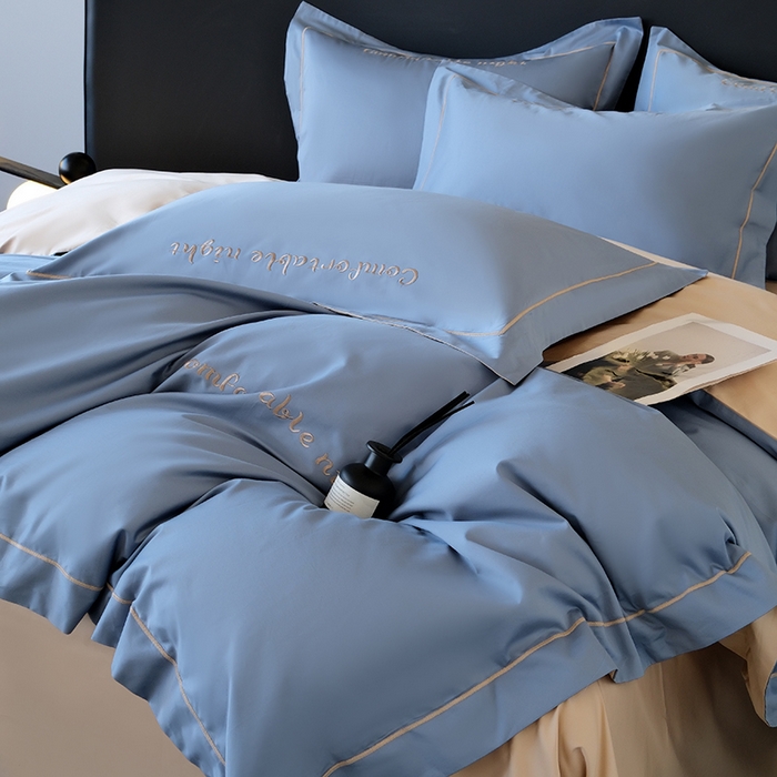 91家纺网 家纺一手货源 找家纺 女子家纺 2026新款A类全棉长绒棉双拼四件套刺绣轻奢床上用品-原素 宾利蓝