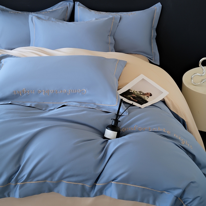 91家纺网 家纺一手货源 找家纺 女子家纺 2026新款A类全棉长绒棉双拼四件套刺绣轻奢床上用品-原素 宾利蓝