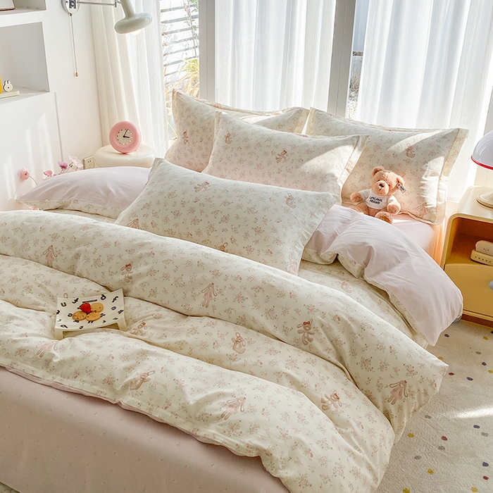 91家纺网 家纺一手货源 找家纺 钰锦珀家纺 2026新款全棉纯棉印花四件套 粉樱兔小姐