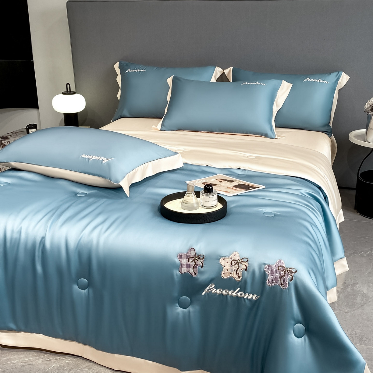 91家纺网 家纺一手货源 找家纺 （总）云棉坊 2026新款水洗冰丝夏被宽边刺绣款-星空系列