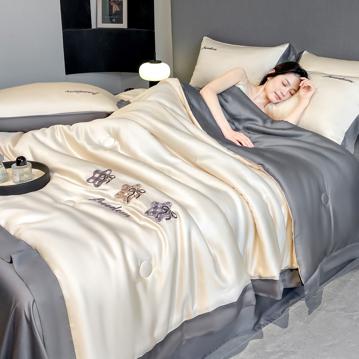 云棉坊 2026新款水洗冰丝夏被宽边刺绣款-星空系列 星空-奶咖+高级灰