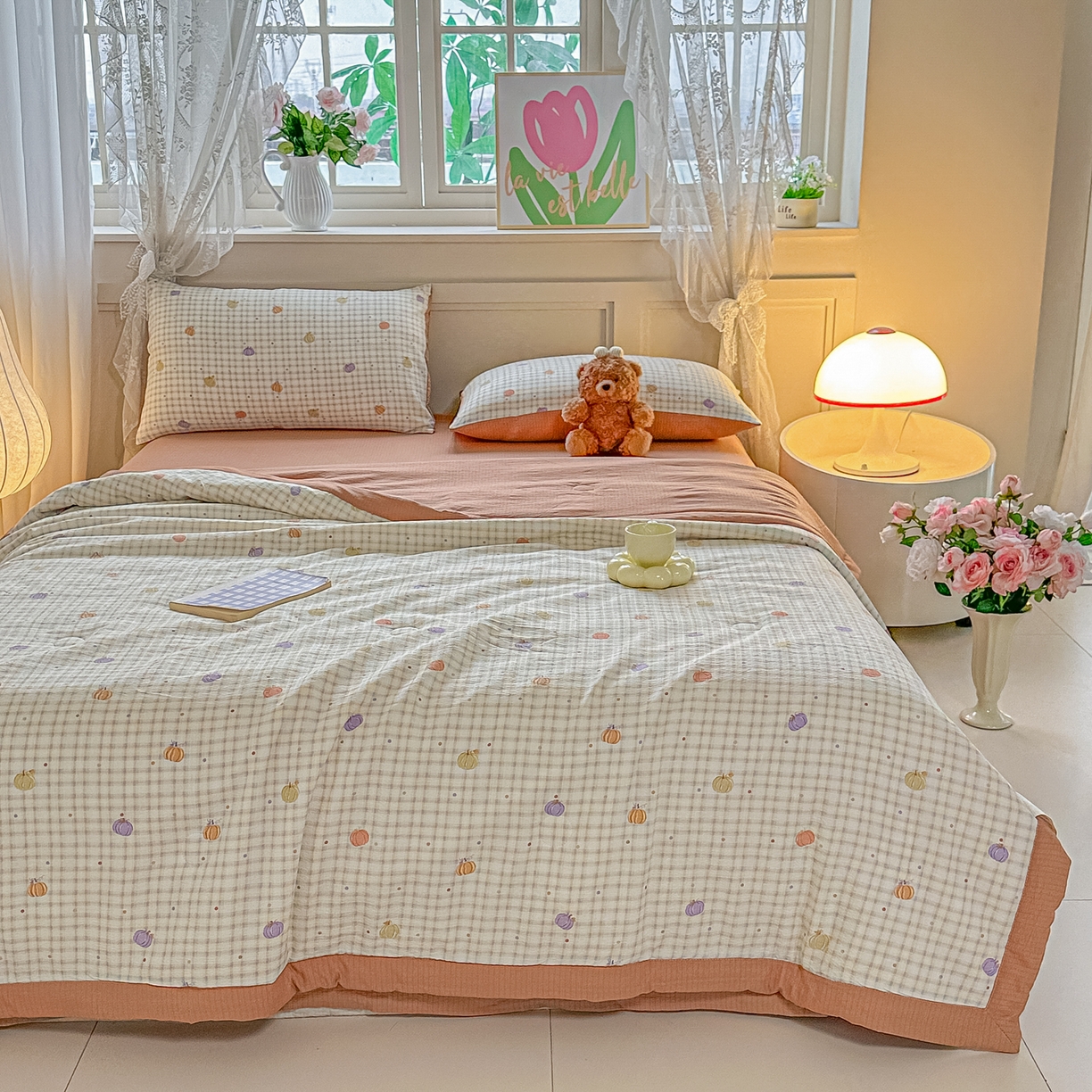 91家纺网 家纺一手货源 找家纺 秋泽家纺 2026新款A类云感双层纱大豆纤维夏凉被空调被小清新印花夏被 南瓜小格