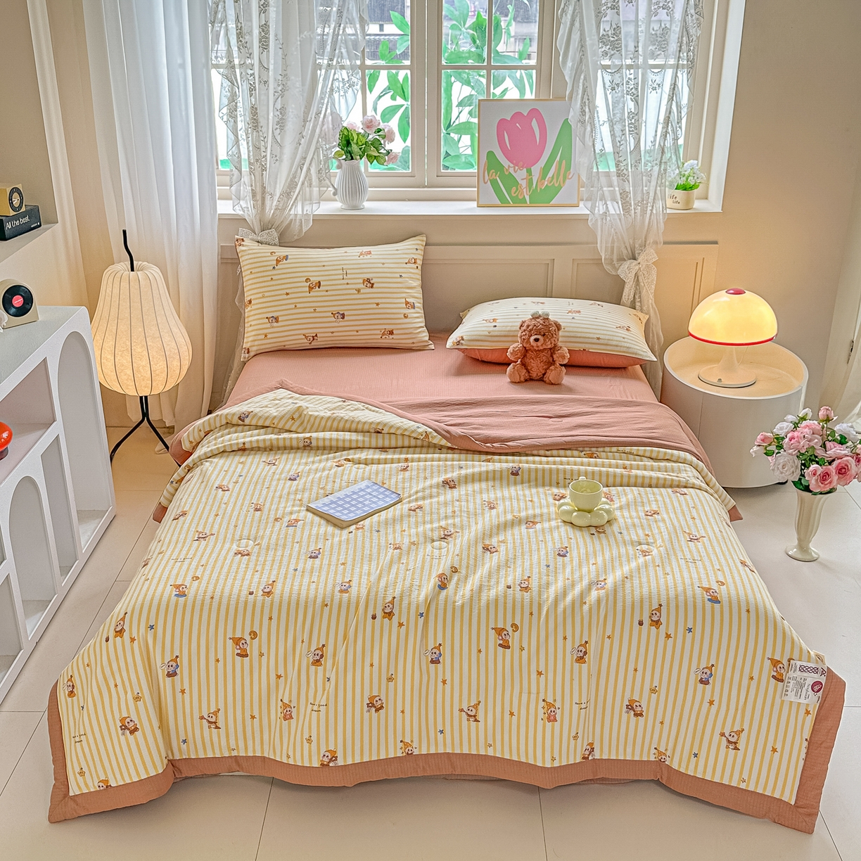 91家纺网 家纺一手货源 找家纺 秋泽家纺 2026新款A类云感双层纱大豆纤维夏凉被空调被小清新印花夏被 治愈星仔