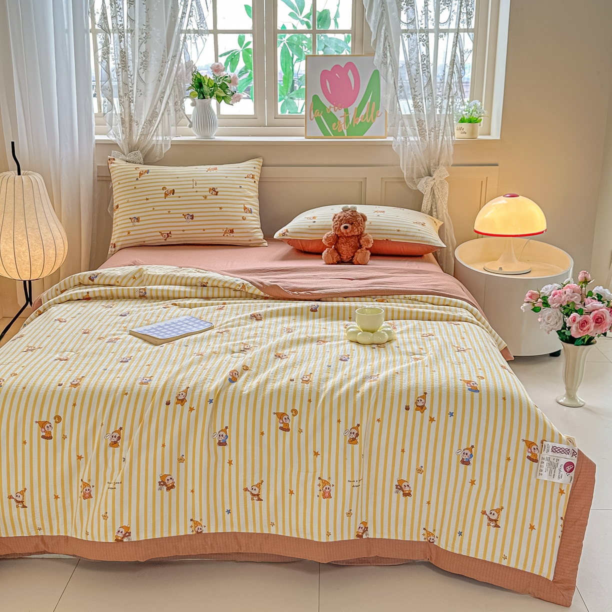 91家纺网 家纺一手货源 找家纺 秋泽家纺 2026新款A类云感双层纱大豆纤维夏凉被空调被小清新印花夏被 治愈星仔