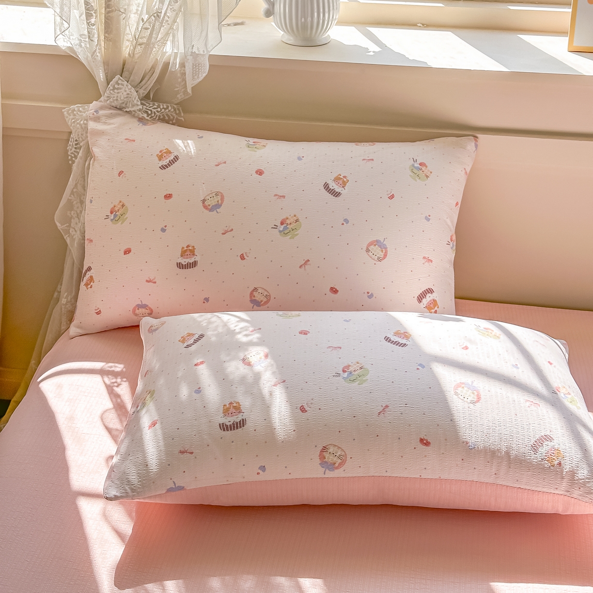 91家纺网 家纺一手货源 找家纺 秋泽家纺 2026新款A类云感双层纱大豆纤维夏凉被空调被小清新印花夏被 奶糯粉喵