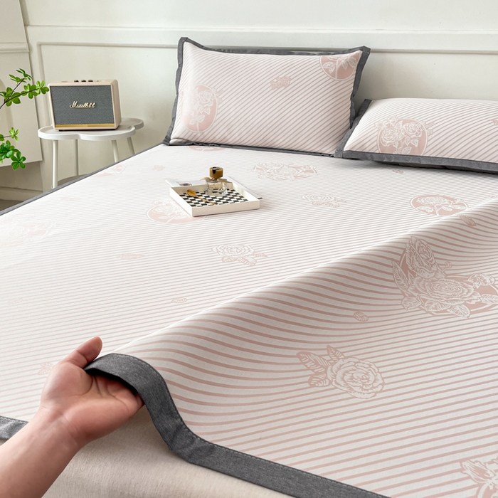 91家纺网 家纺一手货源 找家纺 子曰 2026新款高分子PE聚乙烯乙纶色织提花凉感软凉席席子 玫瑰-粉平铺款