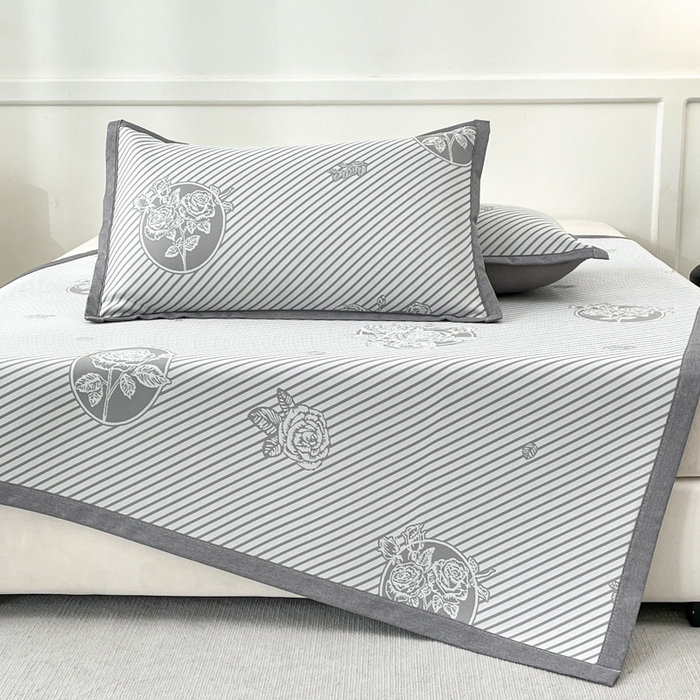 91家纺网 家纺一手货源 找家纺 子曰 2026新款高分子PE聚乙烯乙纶色织提花凉感软凉席席子 玫瑰-灰平铺款