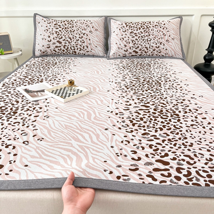 91家纺网 家纺一手货源 找家纺 子曰 2026新款高分子PE聚乙烯乙纶色织提花凉感软凉席席子 魅野-粉平铺款