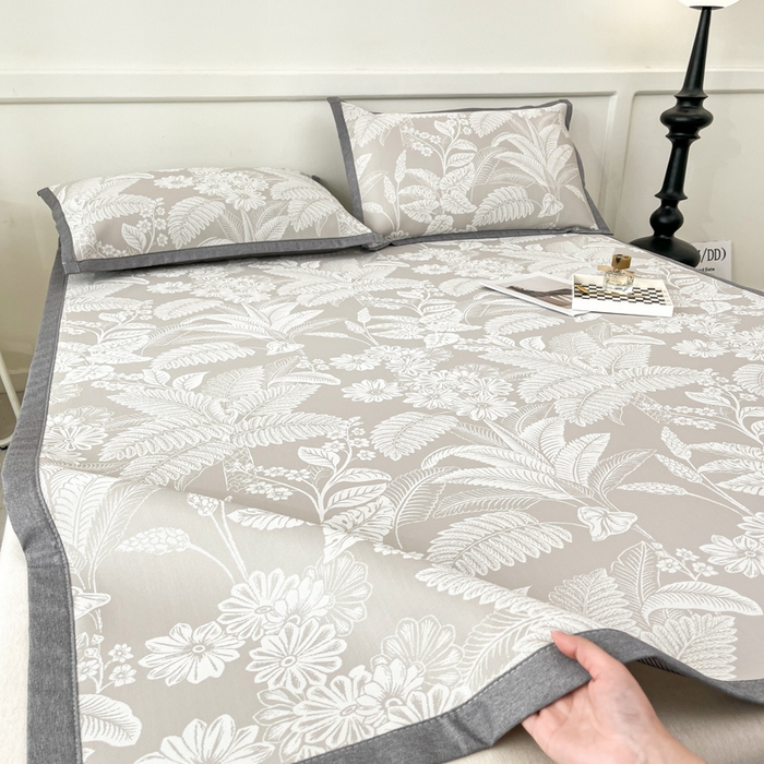 91家纺网 家纺一手货源 找家纺 子曰 2026新款高分子PE聚乙烯乙纶色织提花凉感软凉席席子 叶之恋-咖平铺款