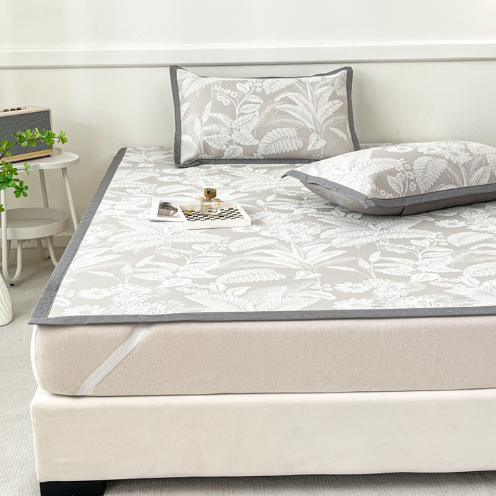 91家纺网 家纺一手货源 找家纺 子曰 2026新款高分子PE聚乙烯乙纶色织提花凉感软凉席席子 叶之恋-咖平铺款