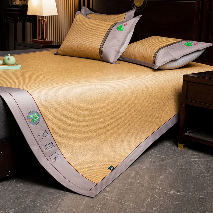 91家纺网 家纺一手货源 找家纺 娜朵家纺 2026新款艾草古藤席平铺款凉席 （平铺）艾草席-黄藤