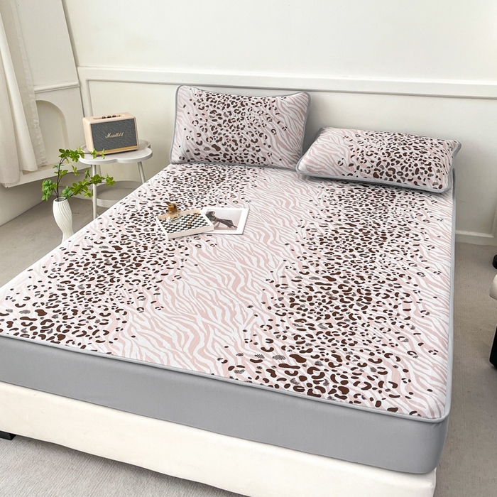 91家纺网 家纺一手货源 找家纺 子曰 2026新款高分子PE聚乙烯乙纶色织提花凉感软凉席席子 魅野-粉床笠款