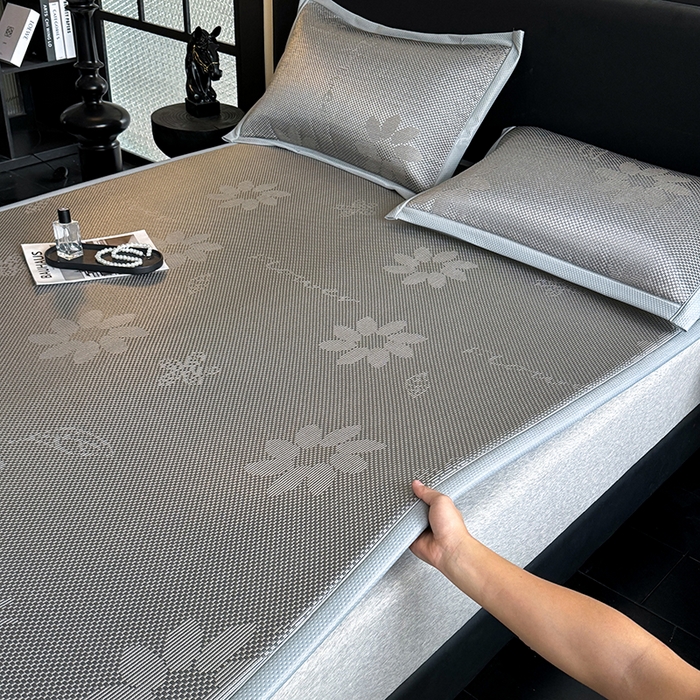 91家纺网 家纺一手货源 找家纺 卡罗兰 2026新款床垫凉席冰藤提花凉席席子双面可用床单单件三件套 冰藤提花-浅灰