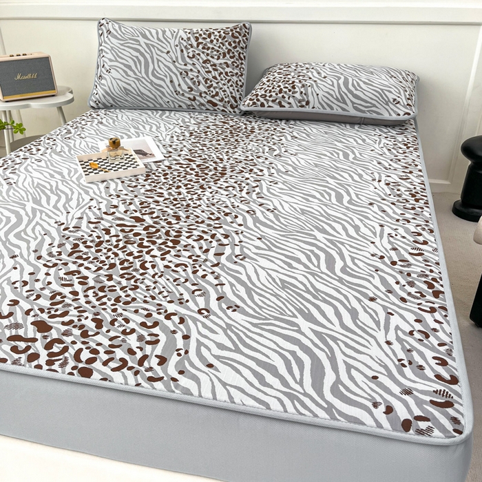 91家纺网 家纺一手货源 找家纺 子曰 2026新款高分子PE聚乙烯乙纶色织提花凉感软凉席席子 魅野-灰床笠款