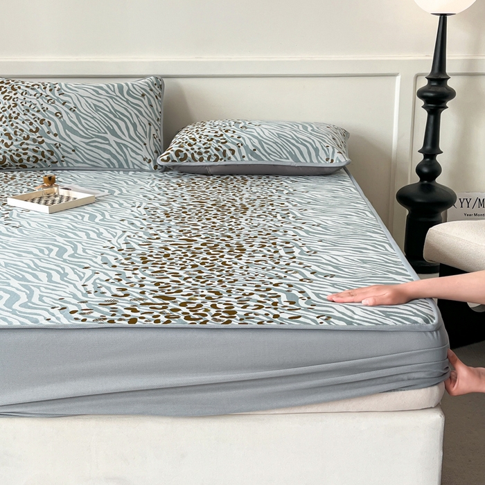 91家纺网 家纺一手货源 找家纺 子曰 2026新款高分子PE聚乙烯乙纶色织提花凉感软凉席席子 魅野-蓝床笠款