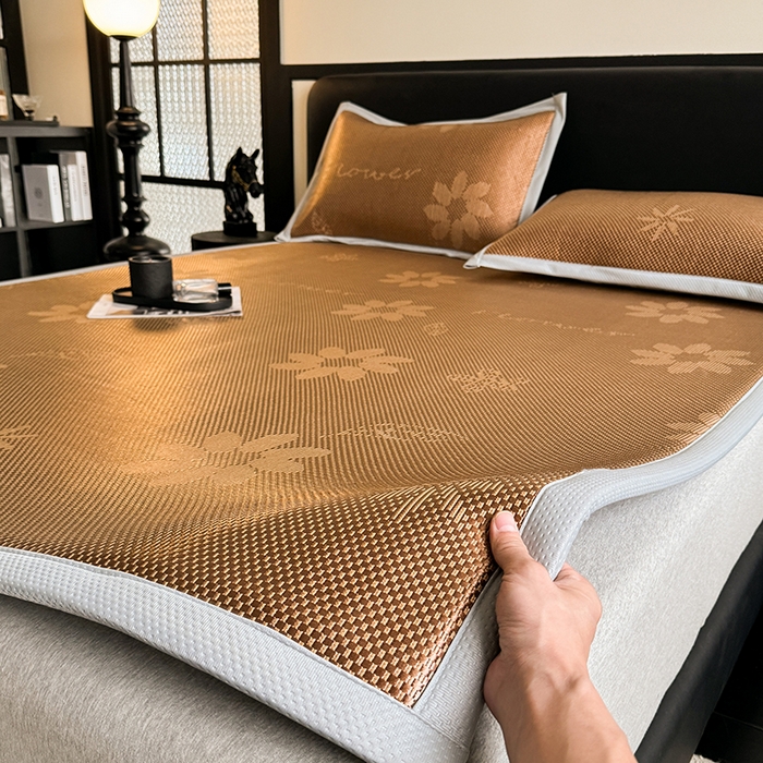 91家纺网 家纺一手货源 找家纺 卡罗兰 2026新款床垫凉席冰藤提花凉席席子双面可用床单单件三件套 冰藤提花-深咖