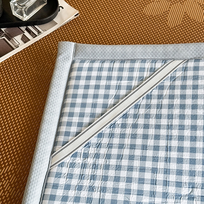 91家纺网 家纺一手货源 找家纺 卡罗兰 2026新款床垫凉席冰藤提花凉席席子双面可用床单单件三件套 冰藤提花-深咖