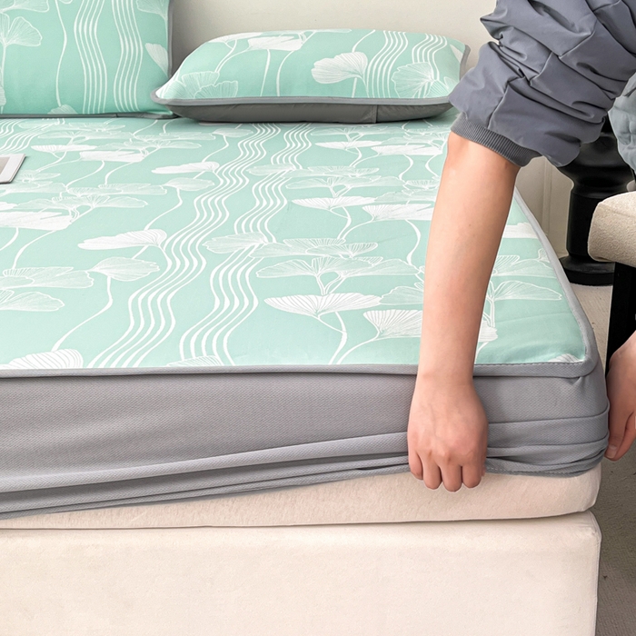 91家纺网 家纺一手货源 找家纺 子曰 2026新款高分子PE聚乙烯乙纶色织提花凉感软凉席席子 银杏叶-绿床笠款