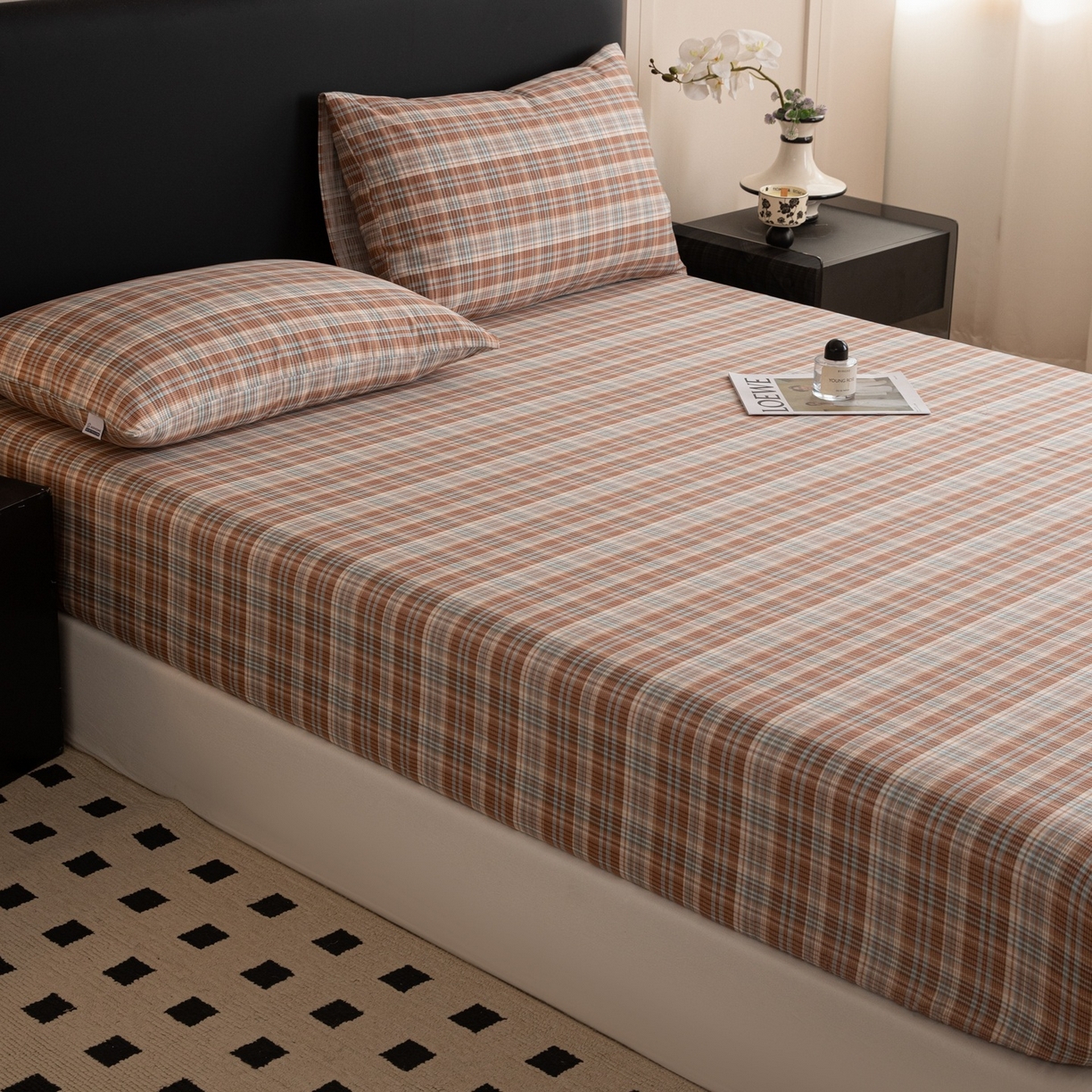 91家纺网 家纺一手货源 找家纺 女子家纺 2026新款40支13070全棉简约格子系列A版床笠 赤茶格