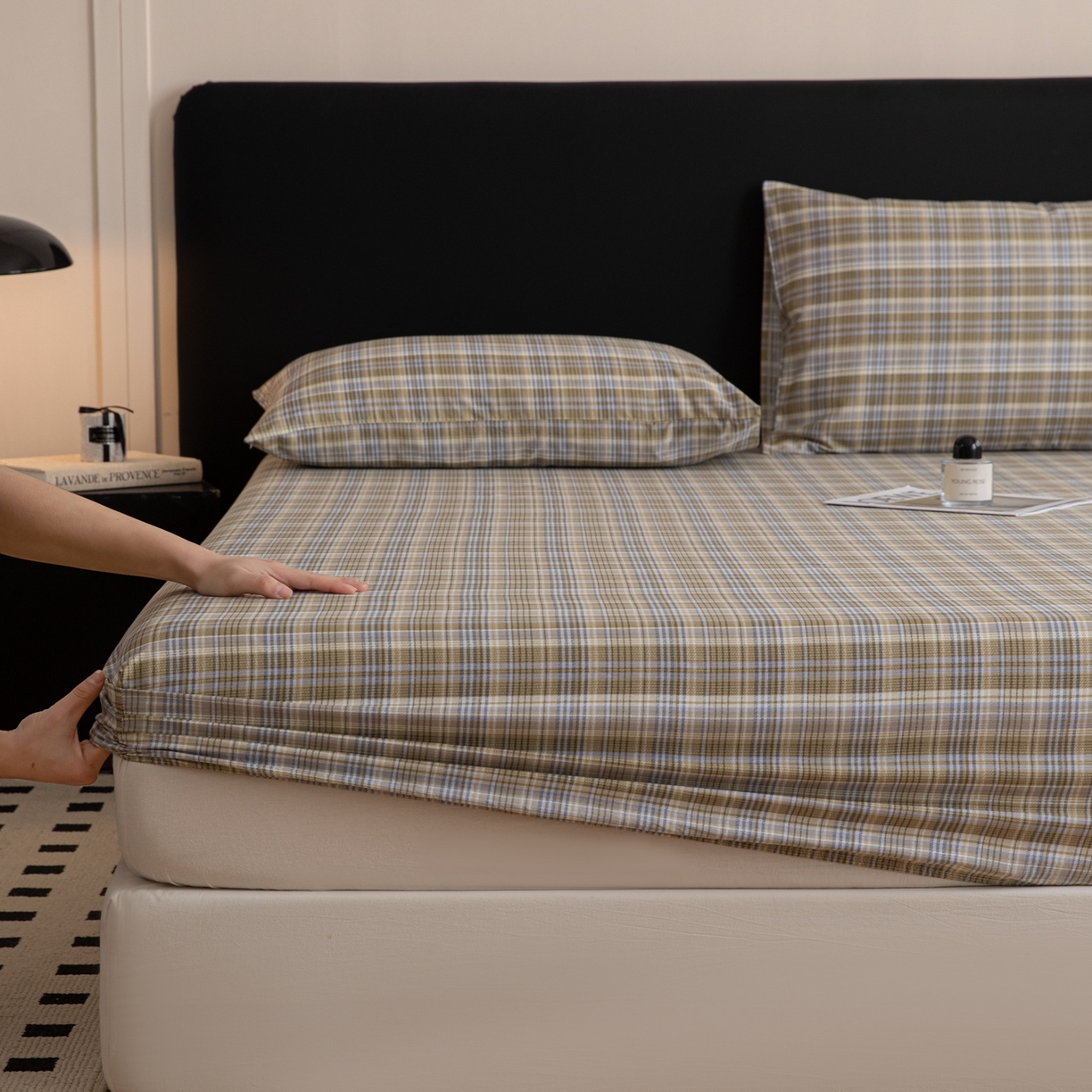 91家纺网 家纺一手货源 找家纺 女子家纺 2026新款40支13070全棉简约格子系列A版床笠 抹茶格