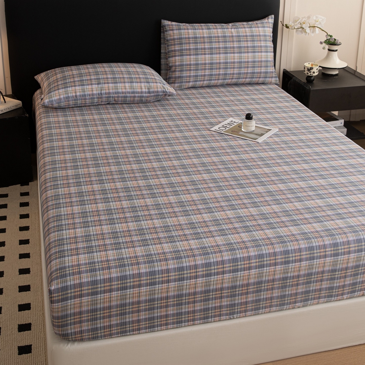 91家纺网 家纺一手货源 找家纺 女子家纺 2026新款40支13070全棉简约格子系列A版床笠 雾蓝格