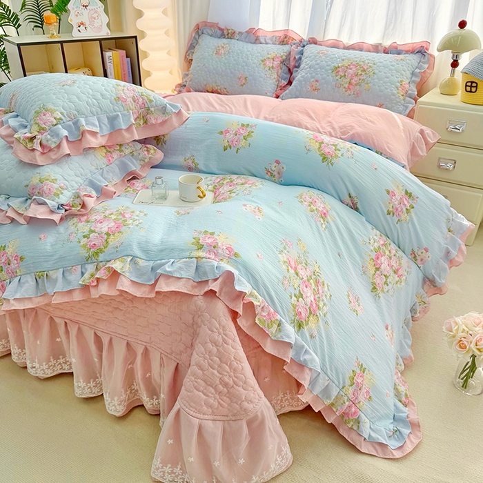 91家纺网 家纺一手货源 找家纺 九诺家纺 2026春夏新款丝柔棉皱皱纱床裙四件套双花边工艺床裙 圣代甜喵-粉