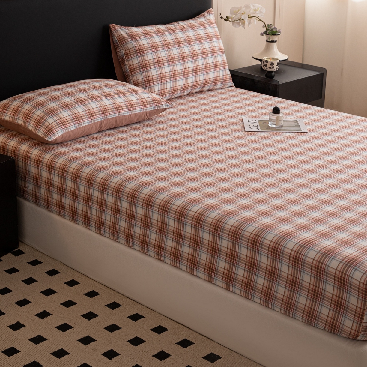 91家纺网 家纺一手货源 找家纺 女子家纺 2026新款40支13070全棉简约格子系列A版床笠 英伦-焦糖