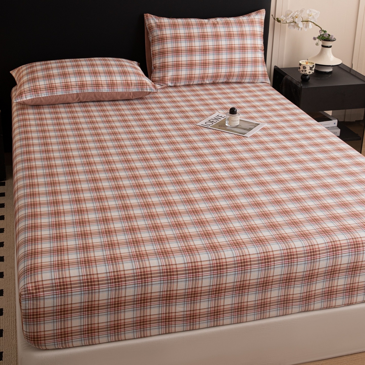 91家纺网 家纺一手货源 找家纺 女子家纺 2026新款40支13070全棉简约格子系列A版床笠 英伦-焦糖