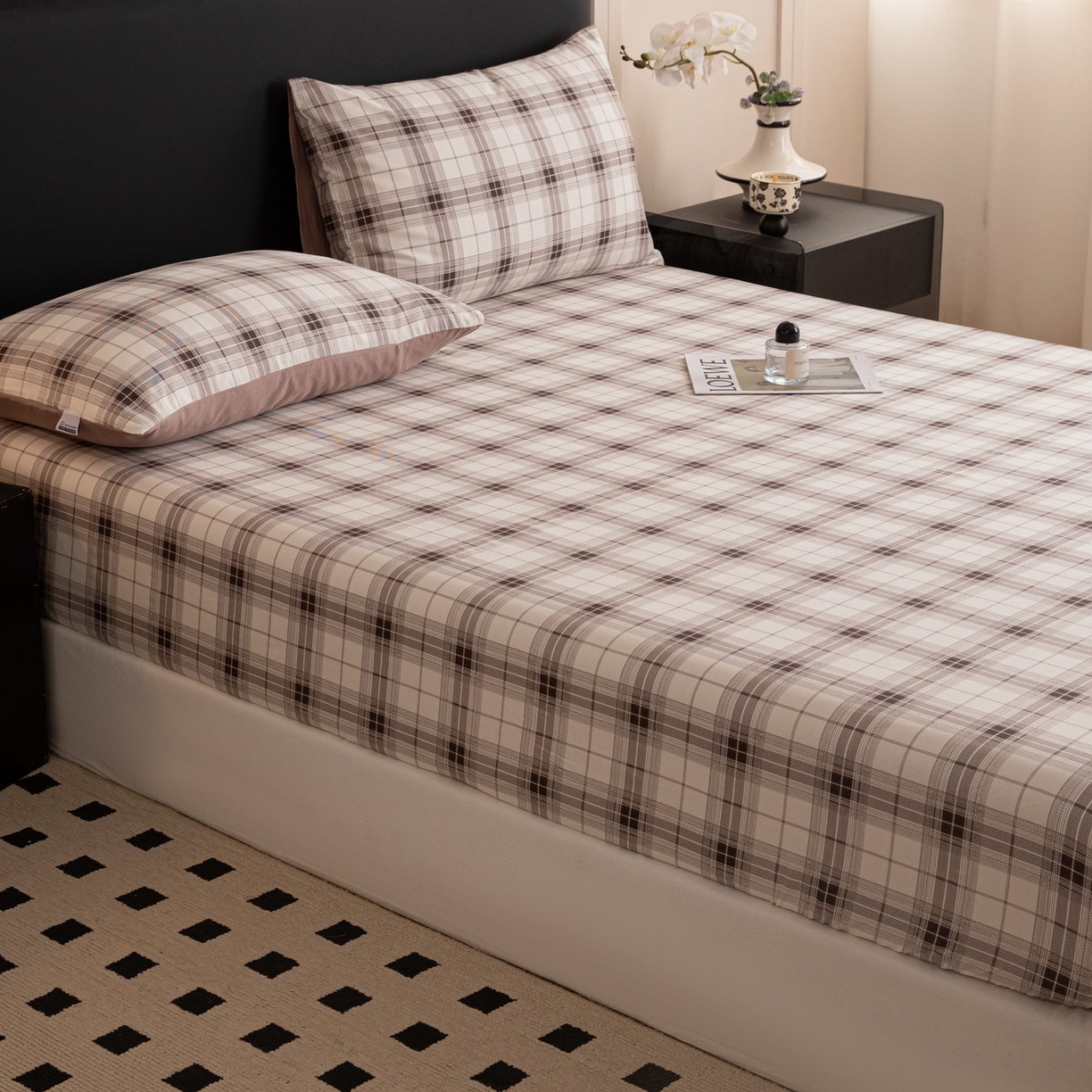 91家纺网 家纺一手货源 找家纺 女子家纺 2026新款40支13070全棉简约格子系列A版床笠 英伦-棕咖