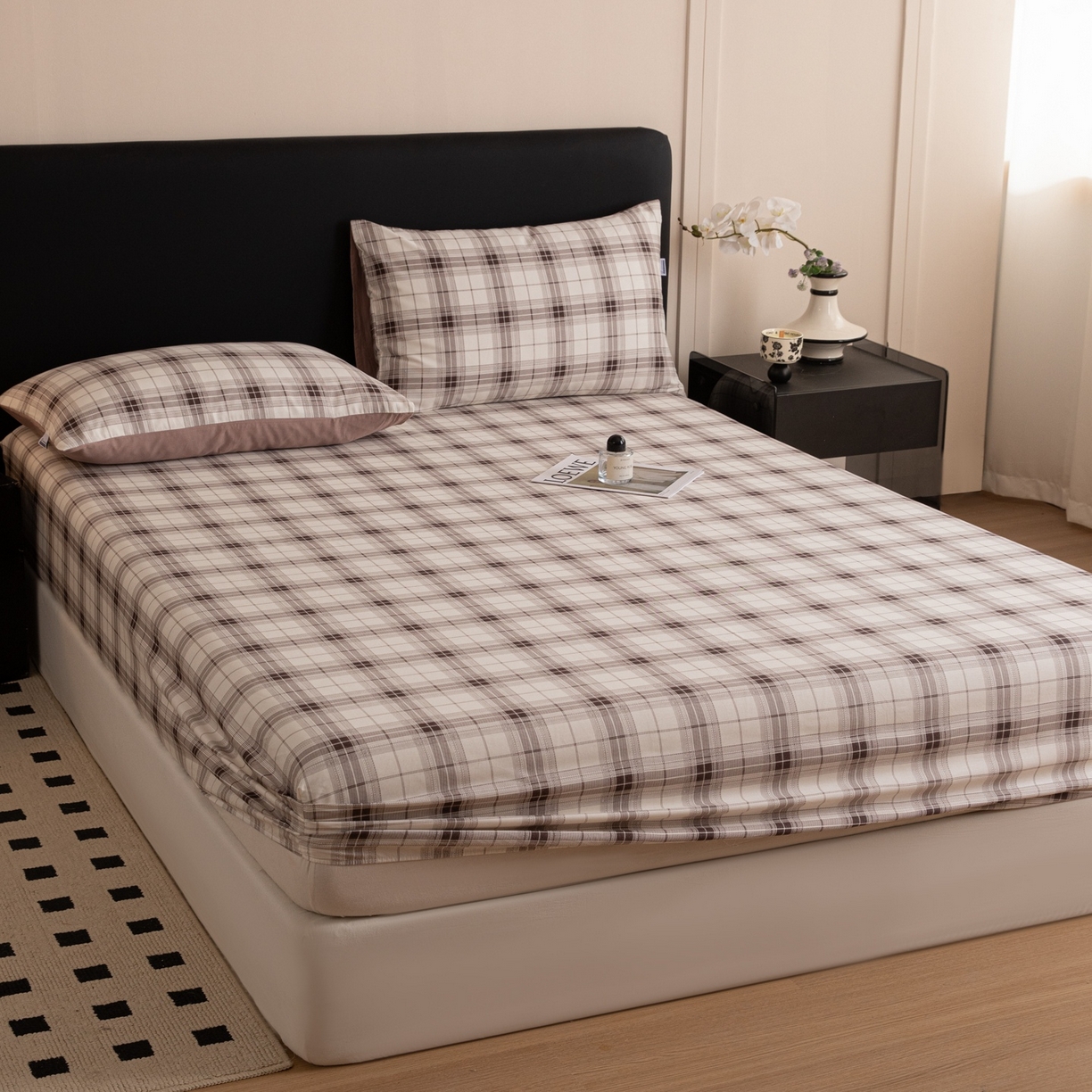 91家纺网 家纺一手货源 找家纺 女子家纺 2026新款40支13070全棉简约格子系列A版床笠 英伦-棕咖