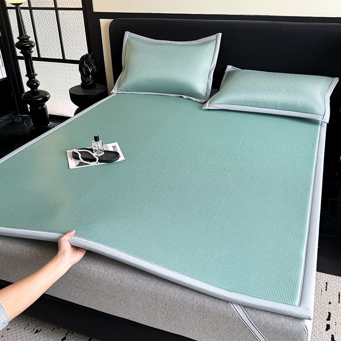 91家纺网 家纺一手货源 找家纺 卡罗兰 2026新款床垫凉席席子双面可用碳光冰丝凉席床单单件三件套 碳光冰丝-抹茶绿