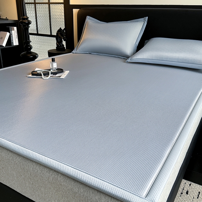 91家纺网 家纺一手货源 找家纺 卡罗兰 2026新款床垫凉席席子双面可用碳光冰丝凉席床单单件三件套 碳光冰丝-浅灰