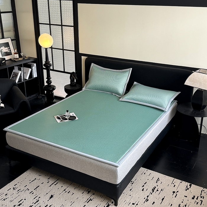 91家纺网 家纺一手货源 找家纺 卡罗兰 2026新款床垫凉席席子双面可用碳光冰丝凉席床单单件三件套 碳光冰丝-抹茶绿