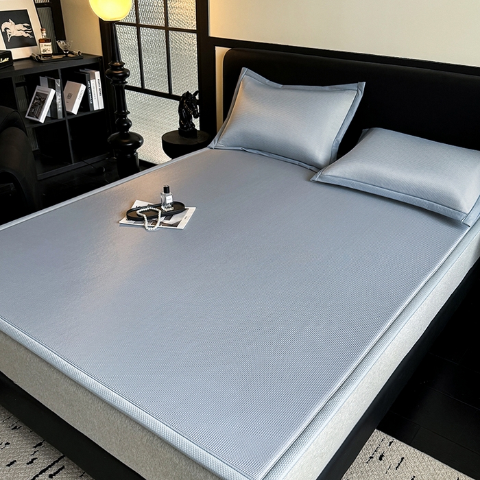 91家纺网 家纺一手货源 找家纺 卡罗兰 2026新款床垫凉席席子双面可用碳光冰丝凉席床单单件三件套 碳光冰丝-浅灰