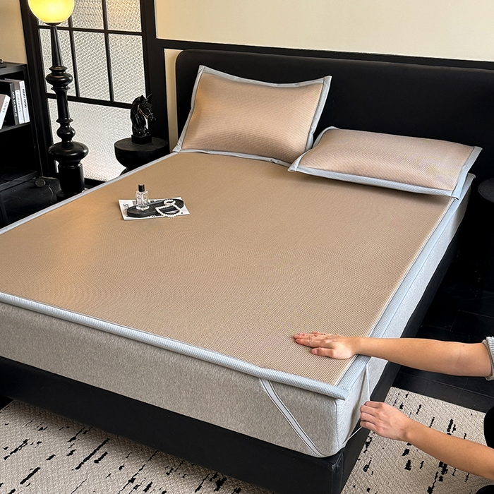 卡罗兰 2026新款床垫凉席席子双面可用碳光冰丝凉席床单单件三件套 碳光冰丝-卡其