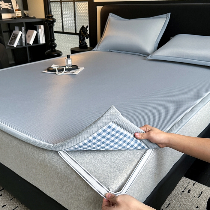 91家纺网 家纺一手货源 找家纺 卡罗兰 2026新款床垫凉席席子双面可用碳光冰丝凉席床单单件三件套 碳光冰丝-浅灰