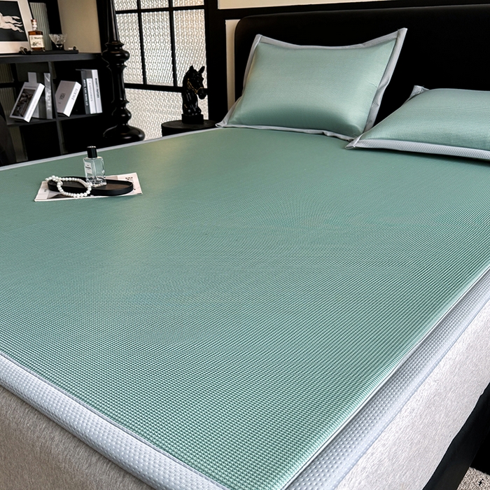 91家纺网 家纺一手货源 找家纺 卡罗兰 2026新款床垫凉席席子双面可用碳光冰丝凉席床单单件三件套 碳光冰丝-抹茶绿